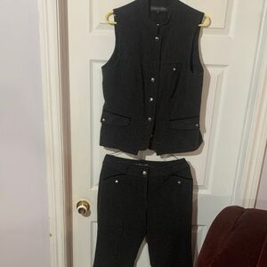 Elegant Warm Black Pantsuit for Women